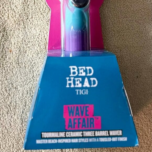 Bed Head by Tigi "Wave Affair" Jumbo Triple Barrel Waving Hair Iron NEW - Picture 2 of 9